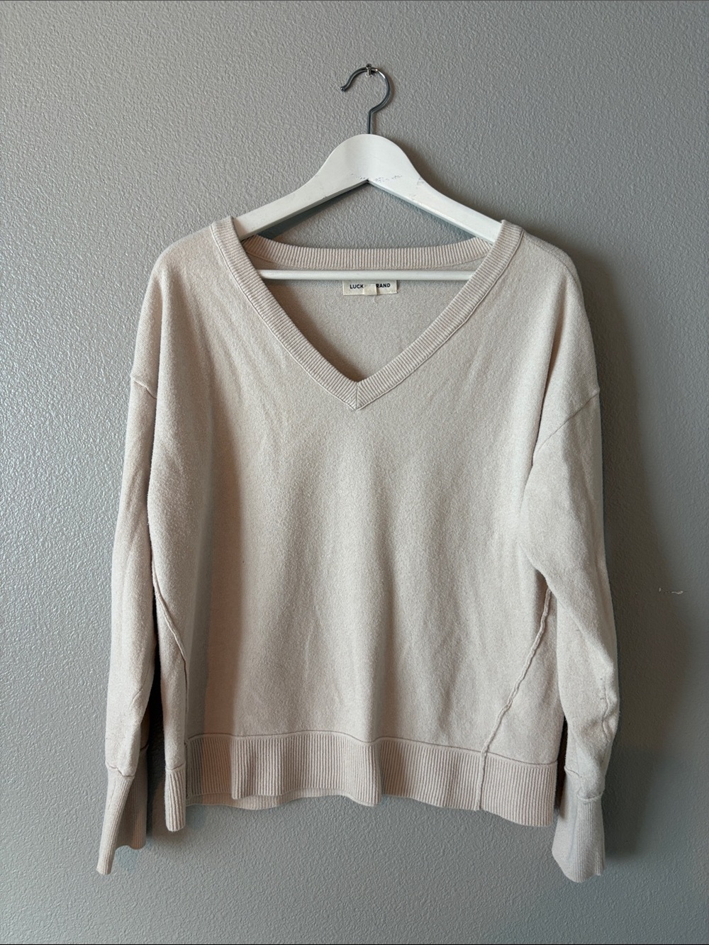 Lucky Brand Classic V-Neck Women's Sweater - cream M